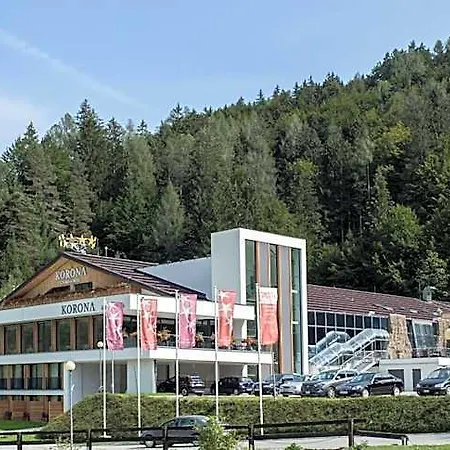 Korona, & Entertainment Hotel 4*