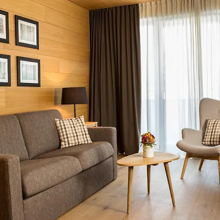 Korona, & Entertainment Hotel 4*