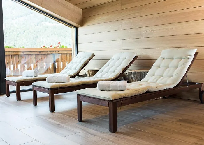 Korona, & Entertainment Kranjska Gora