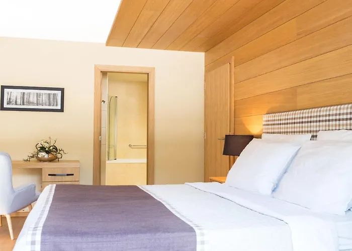 Ξενοδοχείο Korona, & Entertainment