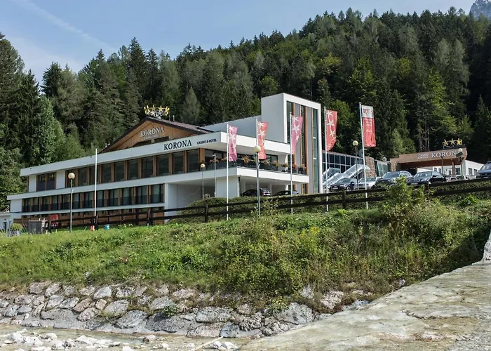 Korona, & Entertainment Ξενοδοχείο 4*