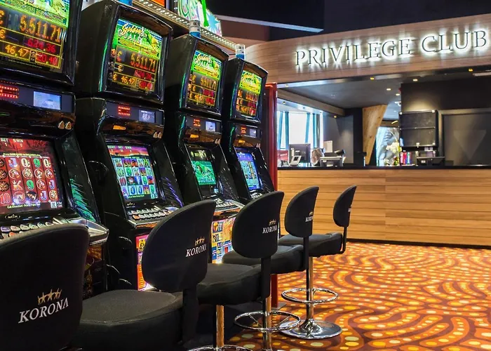 Korona, & Entertainment קרנייסקה גורה